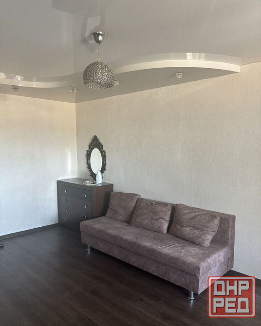 Сдаю двухкомнатную квартиру 43 м² этаж 4/9. город Донецк, Будённовский район, ул. Независимости. Донецк - изображение 1