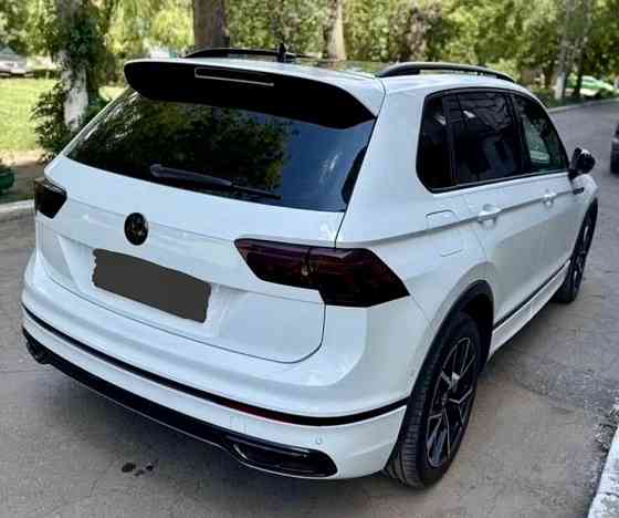Volkswagen Tiguan R-Line Официальный весь в родном окрасе состояние новой машины ! Донецк