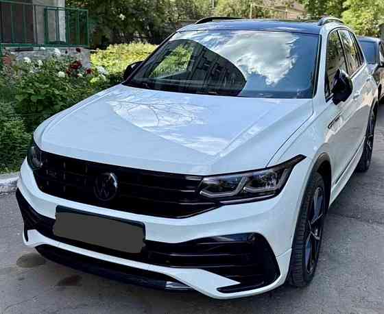 Volkswagen Tiguan R-Line Официальный весь в родном окрасе состояние новой машины ! Донецк