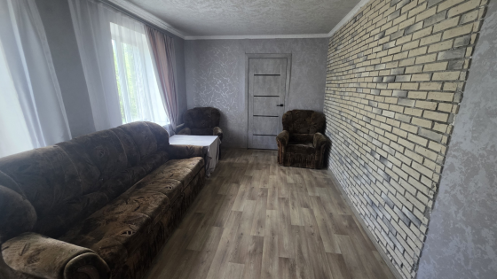Продаётся дом в тихом поселке г. Макеевка, Горняцкий район,пос. Грузско-Зорянка. Макеевка