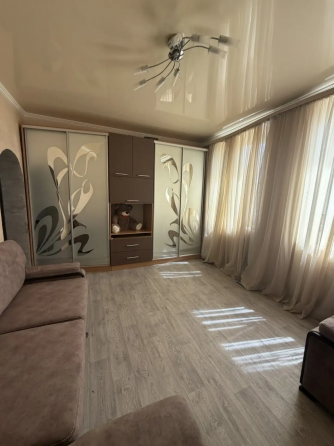 Сдам 2 комн. кв., 3/3 эт., 50 кв.м. - Макеевка, ул. Макарова, пос. Бажанова Макеевка