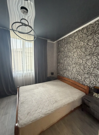Сдам 2 комн. кв., 3/3 эт., 50 кв.м. - Макеевка, ул. Макарова, пос. Бажанова Макеевка