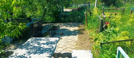 yGRAVE: Уборка Могил с Фотоотчетом. Бережный Уход и Чистота Памяти. Донецк