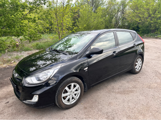 Продам Hyundai Solaris Макеевка