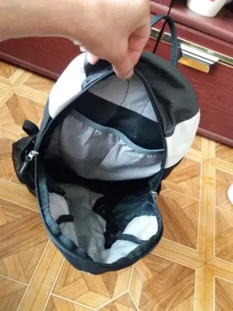 Продам рюкзак черный Донецк