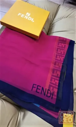 Женский шелковый платок Fendi Италия Донецк