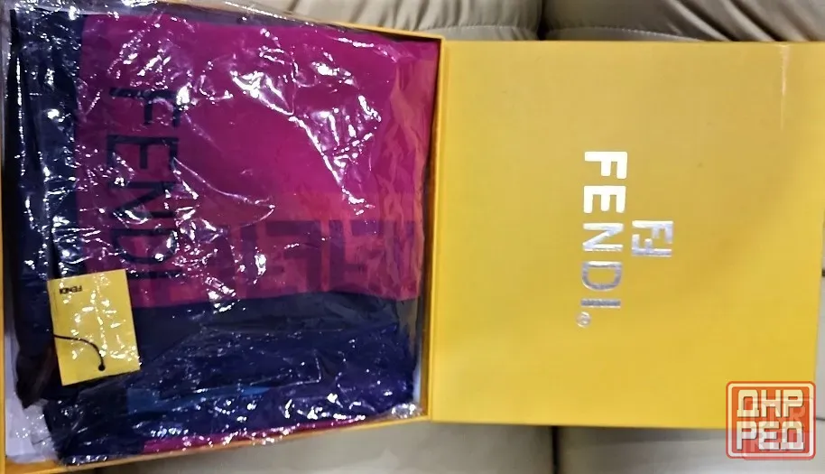 Женский шелковый платок Fendi Италия Донецк - изображение 4