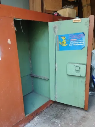 Продам сейф Донецк