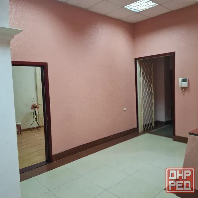 Продам офис 92 м2 . Ворошиловский район. Розы Люксембург 3. Донецк - изображение 8