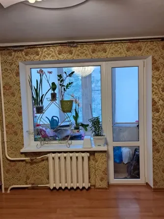 Продам 3х комн., 5/10, капитальный ремонт, ул. Листопрокатчиков Донецк