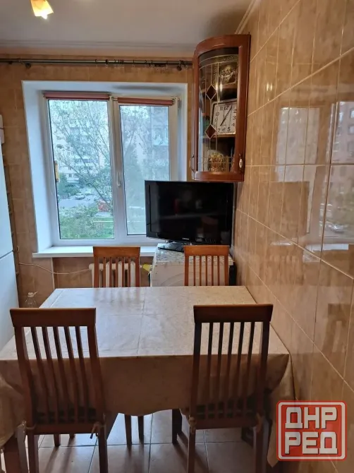 Продам 3х комн., 5/10, капитальный ремонт, ул. Листопрокатчиков Донецк - изображение 3
