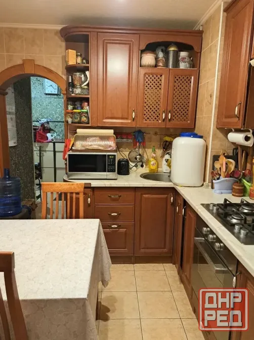 Продам 3х комн., 5/10, капитальный ремонт, ул. Листопрокатчиков Донецк - изображение 1