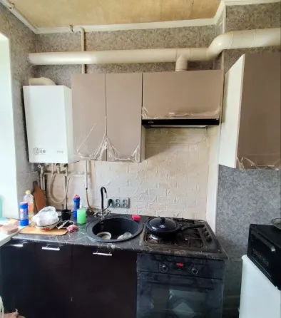 Продам 2к.кв. Сталинка. Кировский р-н. Ориентир рик. ул.Институтская. Донецк