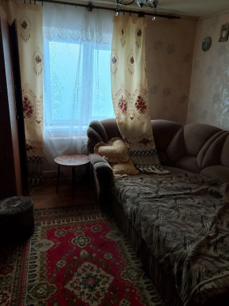 Срочная продажа газифицированного дома г. Харцызск, трубная сторона, 5 мин. от остановки Харцызск