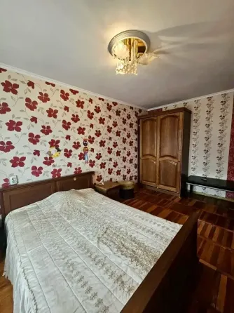 Продается двухкомнатная квартира в Центральном районе Мариуполь