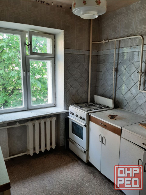 Продам 2х комнатную квартиру Ворошиловский район ул Университетская к/т Звездочка Донецк - изображение 1