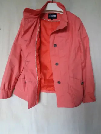 Продам ветровку женскую р. 50 xl Донецк