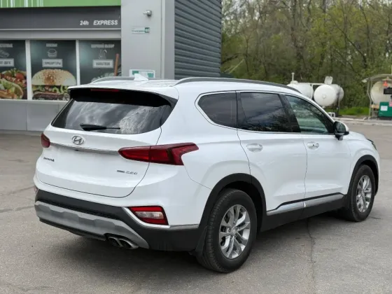 Продам Hyundai Santa fe Макеевка