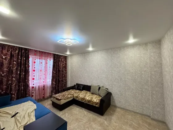 Сдам квартиру улица Ревякина, 40 Донецк