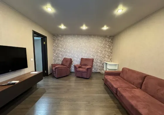 Сдаю однокомнатную квартиру 39.0 м² этаж 5/9 город донецк, киевский район, донецк сити, шахтерская п Донецк