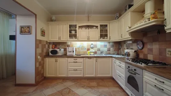 Продам 3-к.кв. в Барановском доме, Купол, Заперевальная, Калинкино Донецк