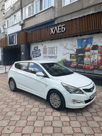 Продам Hyundai Solaris 2014г, автомат Донецк