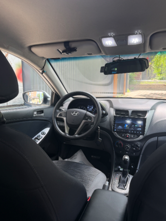 Продам Hyundai Solaris 2014г, автомат Донецк