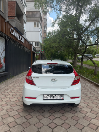 Продам Hyundai Solaris 2014г, автомат Донецк