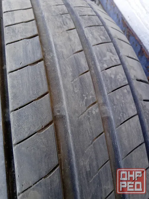 Продам скаты комплект б/у 215/65/R17.103v.NEXEN.5000р. Донецк - изображение 2