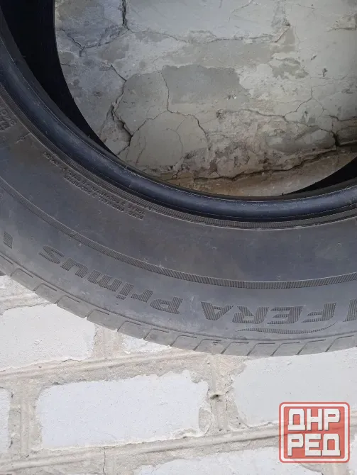 Продам скаты комплект б/у 215/65/R17.103v.NEXEN.5000р. Донецк - изображение 1