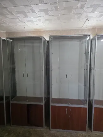 Продам витрину Донецк