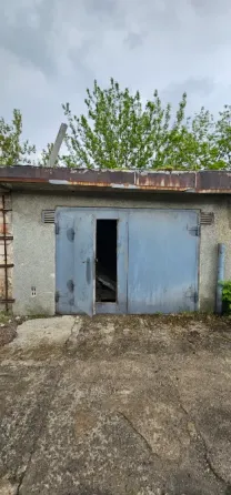 Продаётся гараж г.Макеевка ориентир отстойники Даки Макеевка