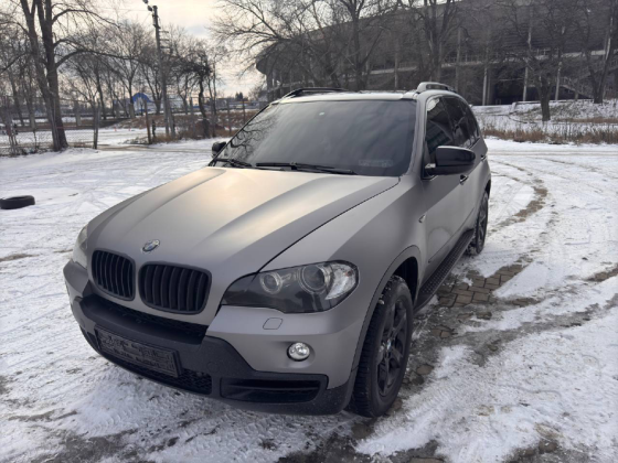 BMW X5 E70 бронированный Донецк