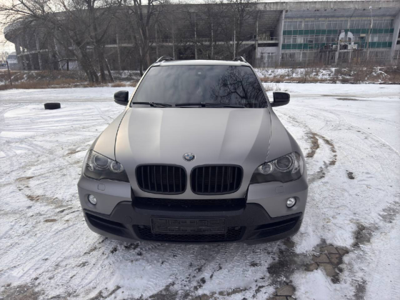 BMW X5 E70 бронированный Донецк