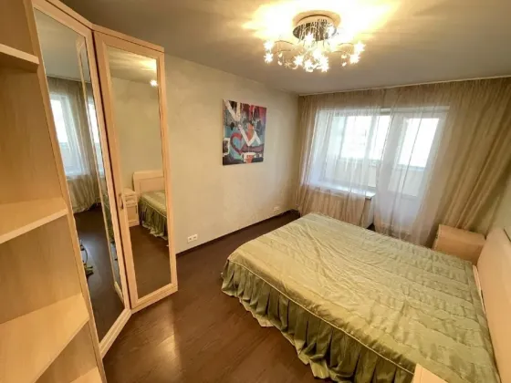 Сдается трёшка площадью 62м2 Донецк