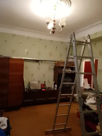Продам 2-х комн." сталинку", Киевский исполком, дешево. Донецк