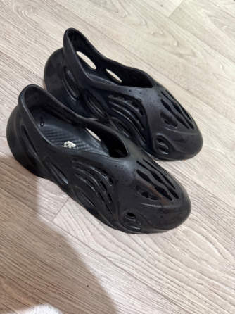 Adidas мужские кроссовки Донецк