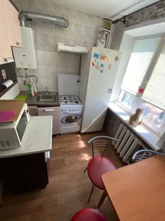 Сдаётся однушка в Ленинском районе Донецк