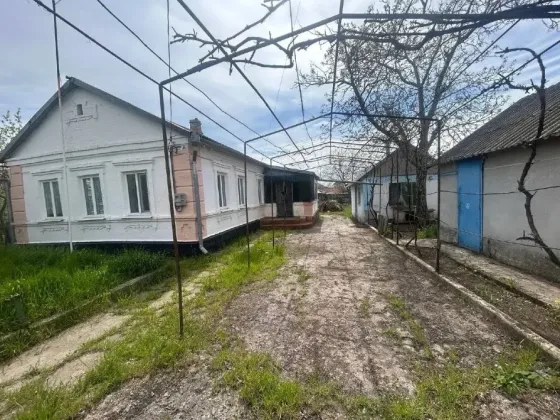 дом в пгт Сартана Мариуполь