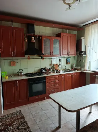 Продам дом улица Неманская, 10 соток. Донецк