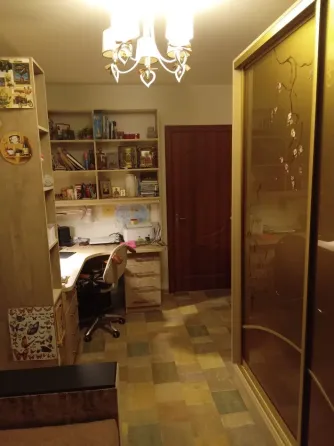 Продам 2к.кв. Рынок крытый Донецк