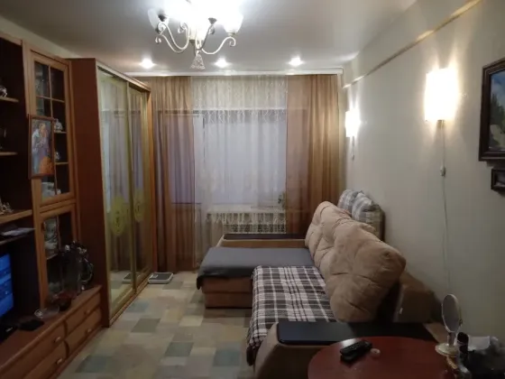 Продам 2к.кв. Рынок крытый Донецк