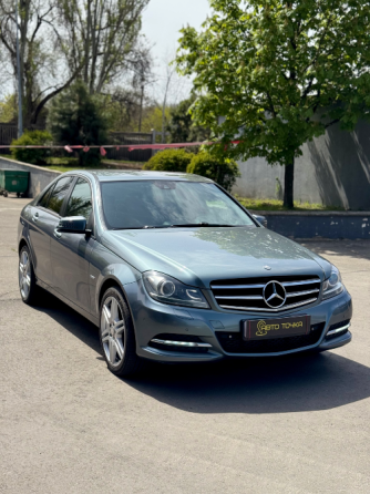 Mercedes Benz C180 Донецк