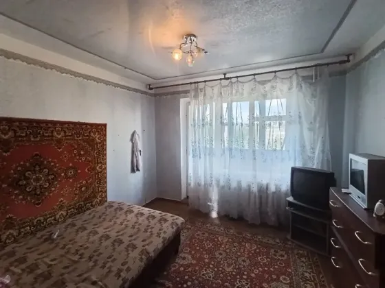 Продам 2-х комнатную квартиру в г. Харцызске, мкр. Металлургов Харцызск