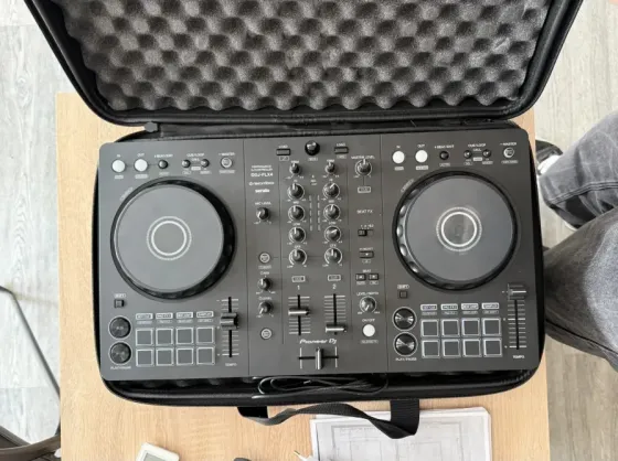 Pioneer DJ DDJ FLX4 контроллер пульт Донецк