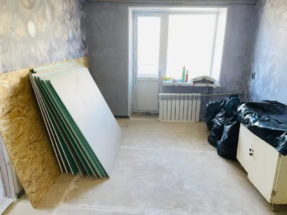 Продажа 2к на бажанова руднева Макеевка
