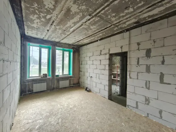 Продаётся 1- комн. квартира 37,3 кв.м. Мариуполь