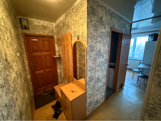 Сдам 2 комн.кв. с накопительным баком, 46 кв.м., 5/5 эт. - Макеевка, кв-л Железнодорожный Макеевка