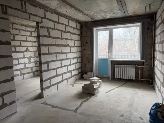 3 ком.кв. Нахимова 188 Мариуполь