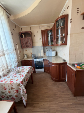 Продам 2х ком квартиру Макеевка ц Городской Ул Ленина! Самый центр! Напротив Арлекино Макеевка